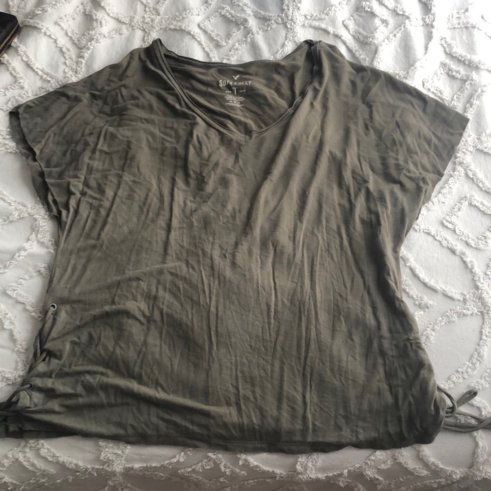 American Eagle green loose top